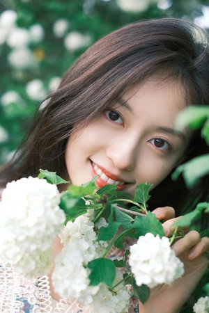 Sun Yanqing portrait