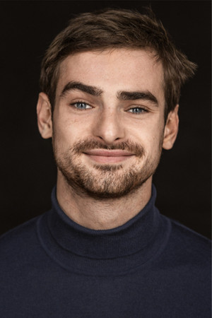Aaron Hilmer portrait
