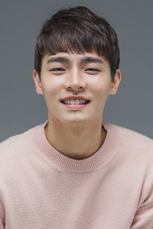 Kim Soo-oh portrait