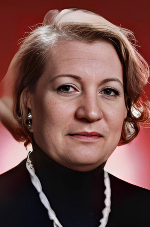 Emel Çeviren portrait