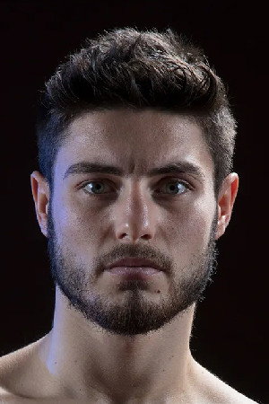 Josh Kelly portrait
