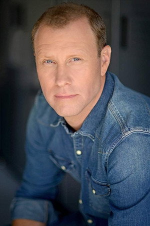 Ryan O'Quinn portrait