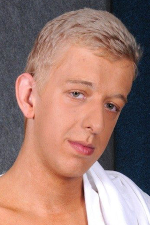 Dean Essex portrait