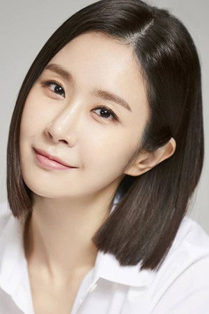 Lee Si-yu portrait