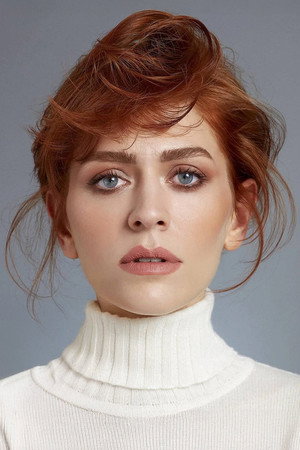 Hazal Türesan portrait