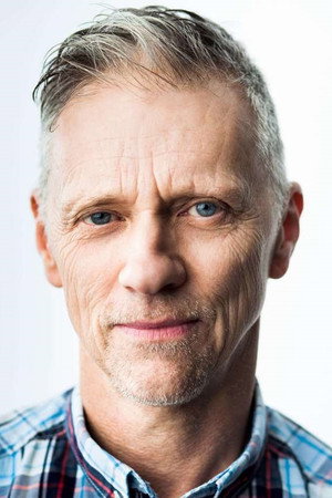 Mark Hennessy portrait