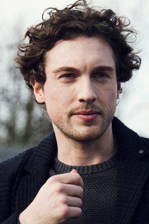 Rory Fleck-Byrne portrait