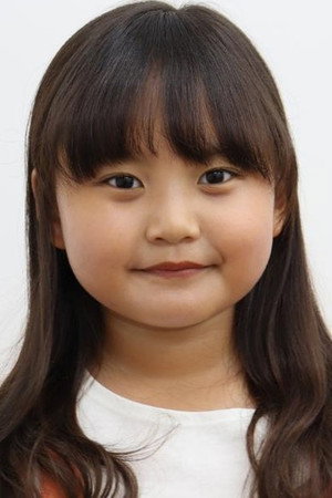 Shin Min-seo portrait