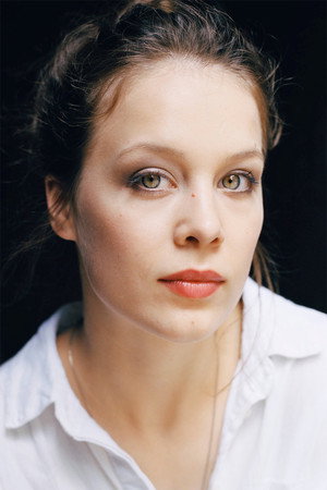 Paula Beer portrait