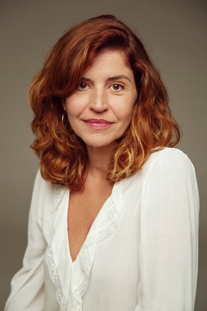Esperança Motta portrait