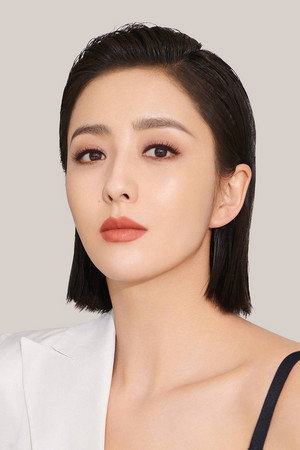 Tong Liya portrait