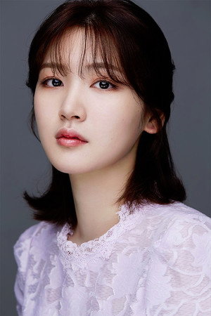 Yoo Na-gyeol portrait