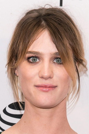 Mackenzie Davis portrait