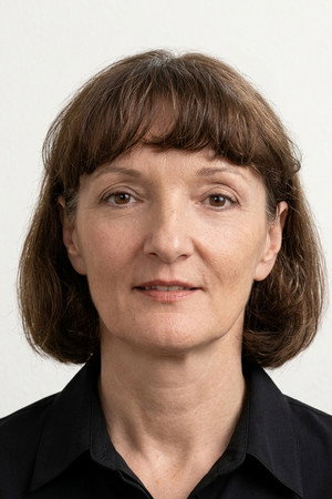 Güzin Çorağan portrait