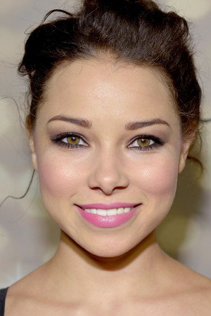 Jessica Parker Kennedy portrait