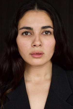 Mounia Zahzam portrait