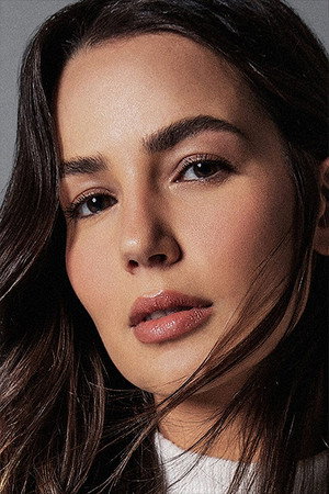 Fernanda Marques portrait