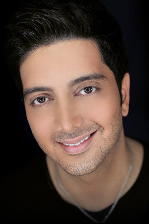 Farzad Farzin portrait