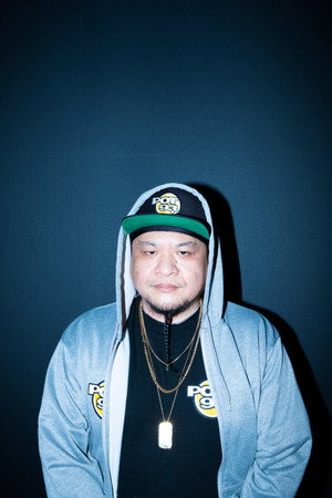 MEGA-G portrait