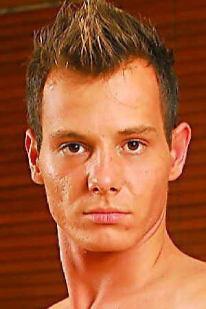 Vic Degaie portrait
