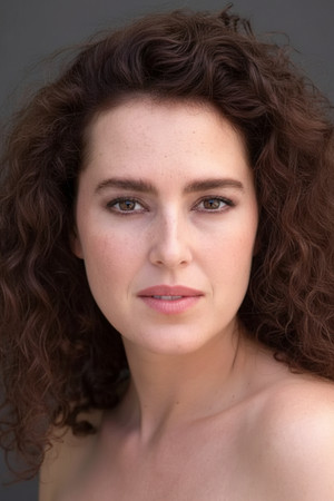 Yaprak Özdemiroğlu portrait