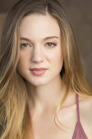 Sarah Blades portrait