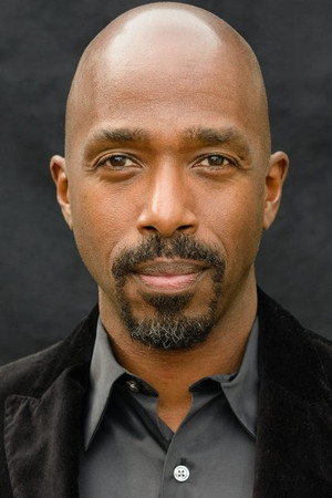 Ntare Guma Mbaho Mwine portrait