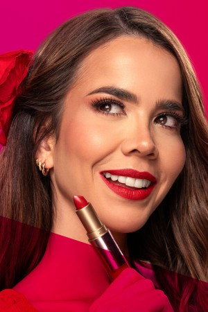 Laura de León portrait