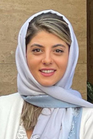 Mahsa Tahmasebi portrait