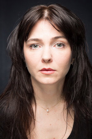 Simona Popescu portrait