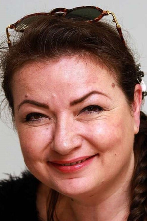 Lucy Harrison portrait