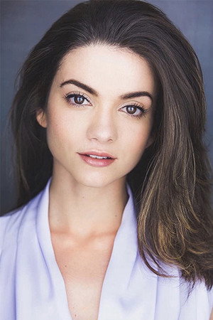 Lauren LaVera portrait