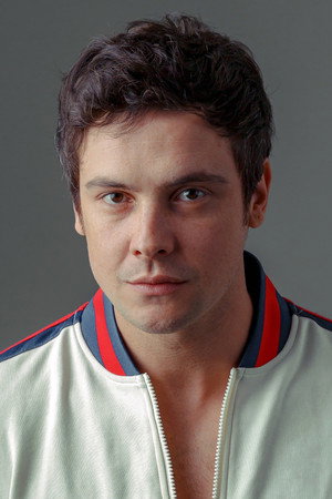 Sérgio Guizé portrait