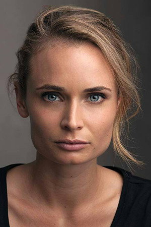 Malin Barr portrait