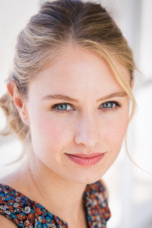 Caitlin Thompson portrait