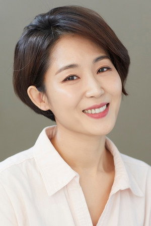 Son Ji-yoon portrait