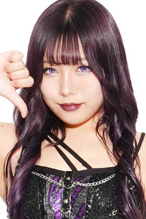 Azusa Inaba portrait