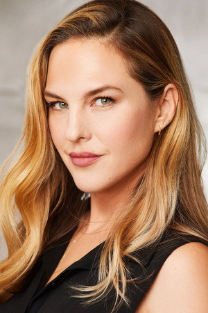 Chloe Brooks portrait