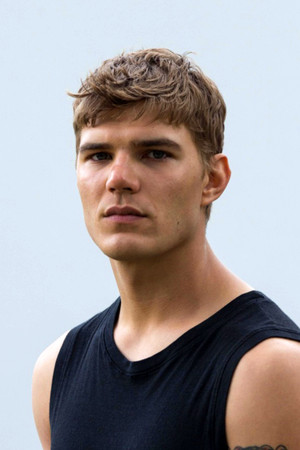 Chris Zylka portrait