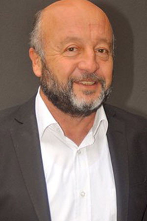 Hakan Salınmış portrait