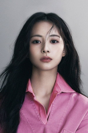 TZUYU portrait