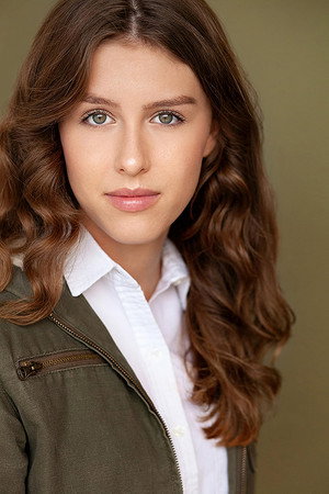 Claire Schulze portrait