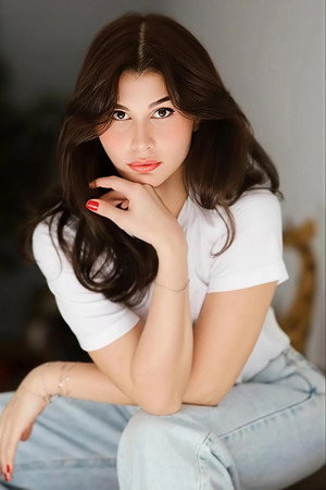 İrem Alnıaçık portrait