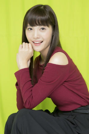 Reina Visa portrait