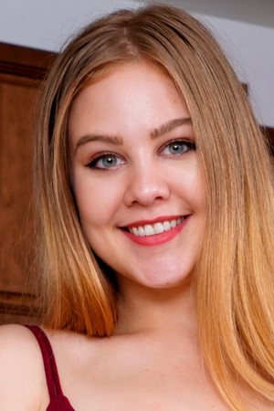 Brie Viano portrait