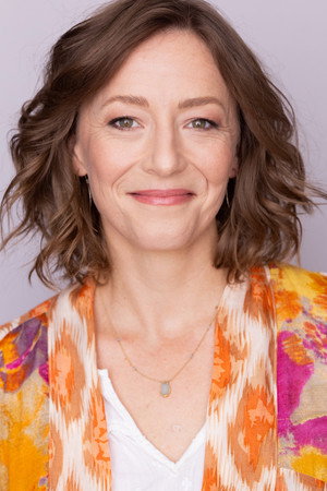 Lynn Downey portrait