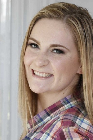 Kara Lee portrait