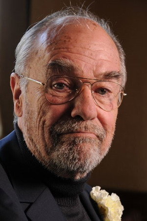 Eric Schneider portrait