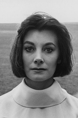 Jean Marsh portrait