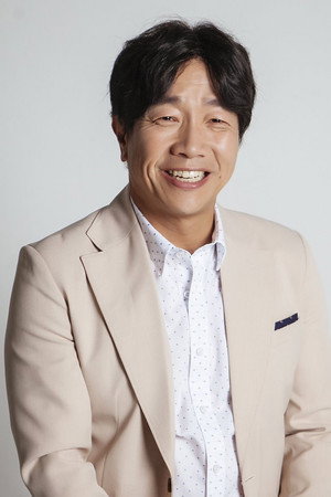 Park Cheol-min portrait